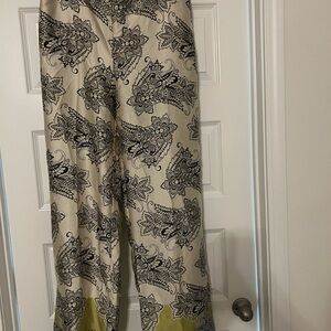 Zara Black and Cream Patterned Pants